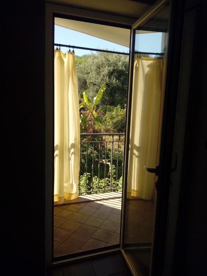 B&B Terre Di Sicilia Giardini Naxos Exterior foto