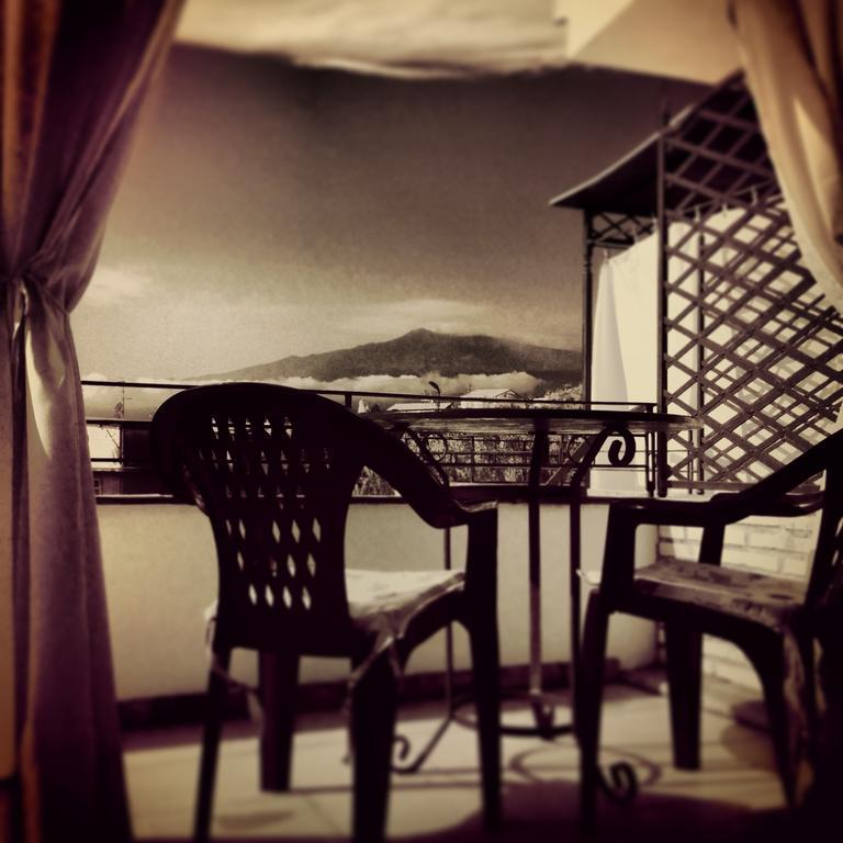 B&B Terre Di Sicilia Giardini Naxos Exterior foto