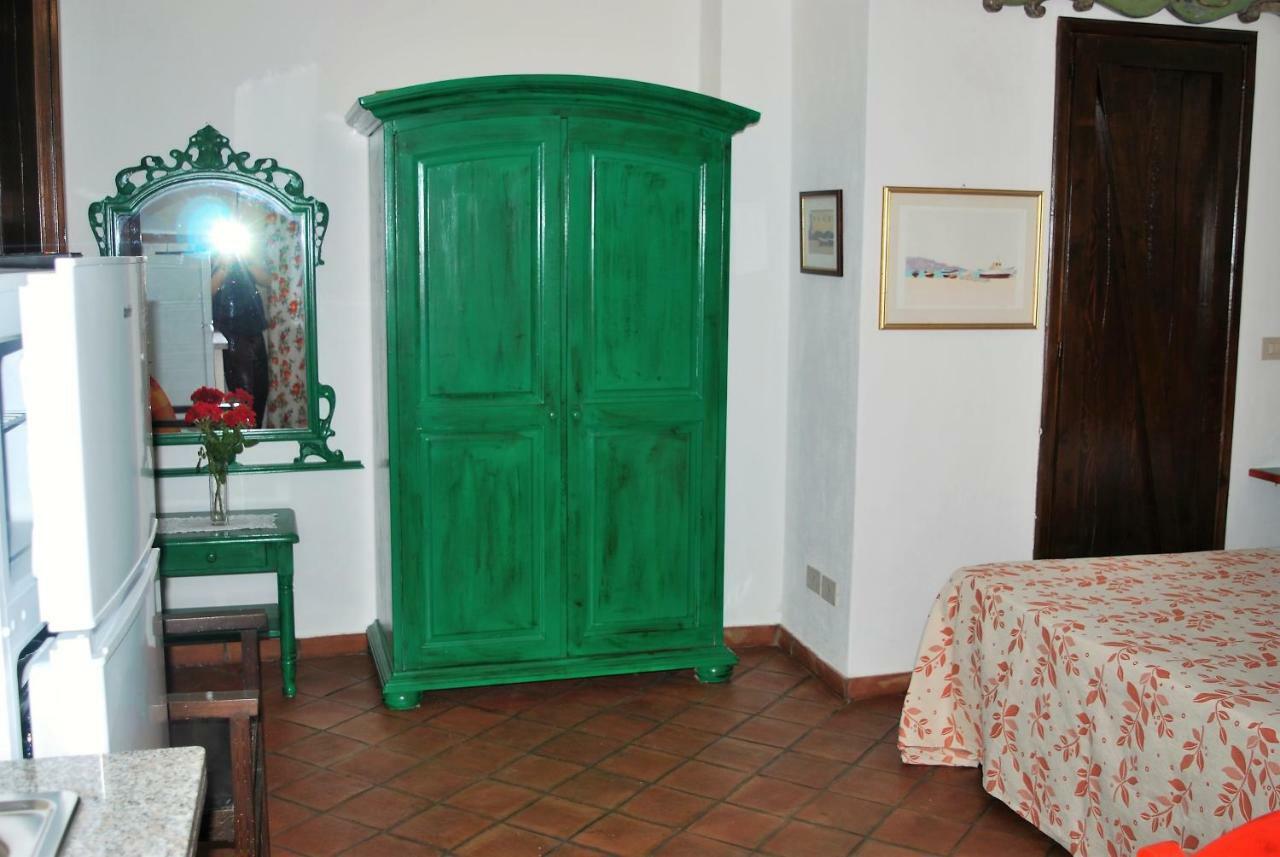 B&B Terre Di Sicilia Giardini Naxos Exterior foto